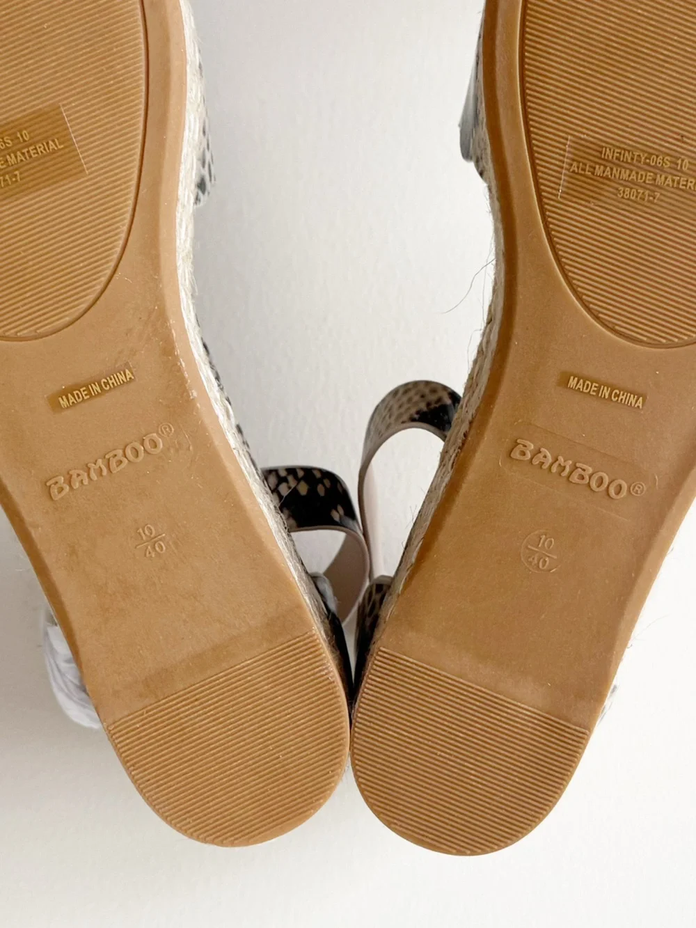 Bamboo Infinity Espadrille Beige Snakeskin Print Lug Sole Ankle Strap Size 10
